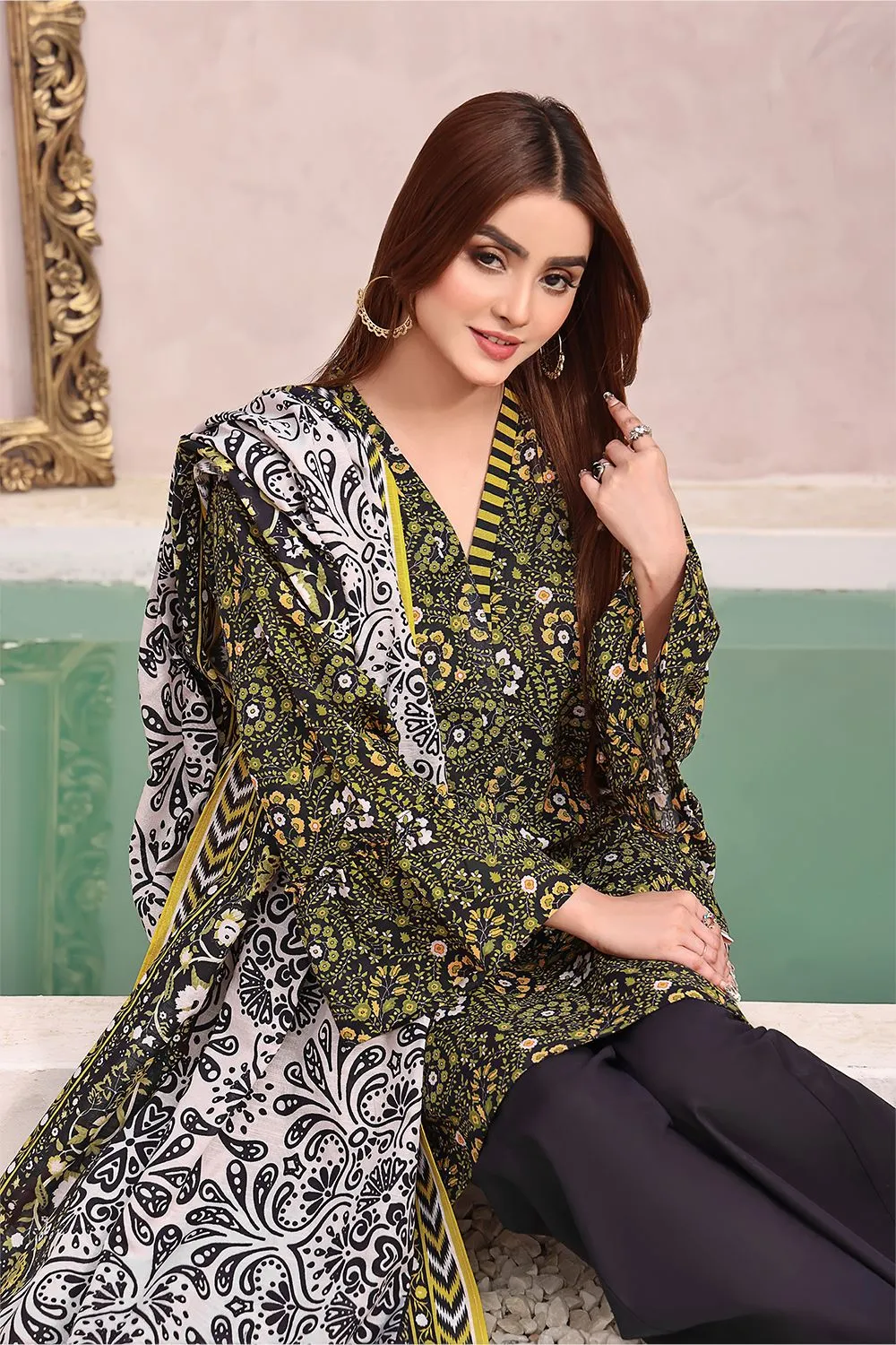 3PC Unstitched Khaddar Suit KKH-2366