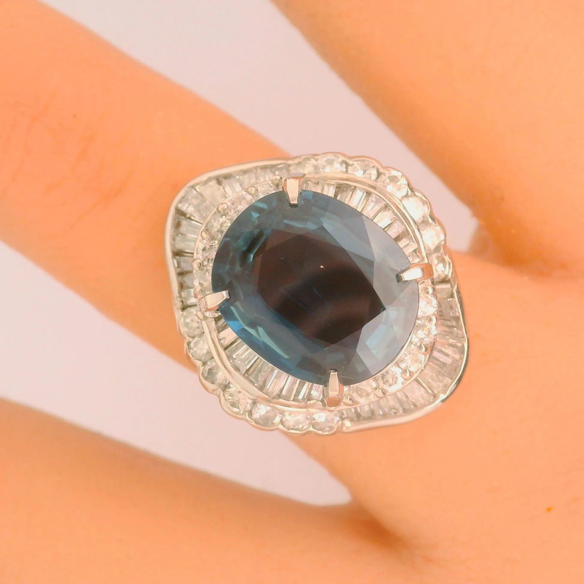 8.41 Carat No-Heat Sapphire & Diamond Platinum Ring, GIA Certified
