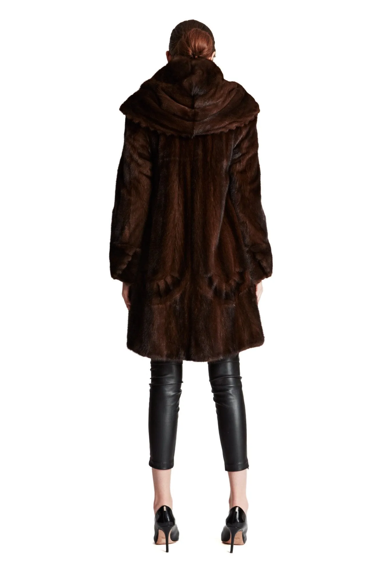 COLWOOD - Mink coat with oversized hood