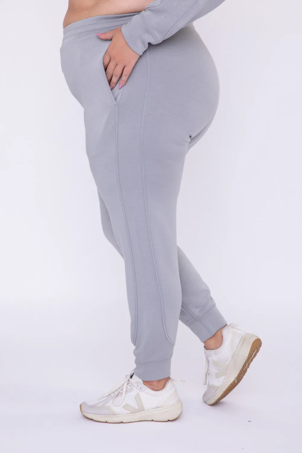 Elevated Contrast Seam Jogger