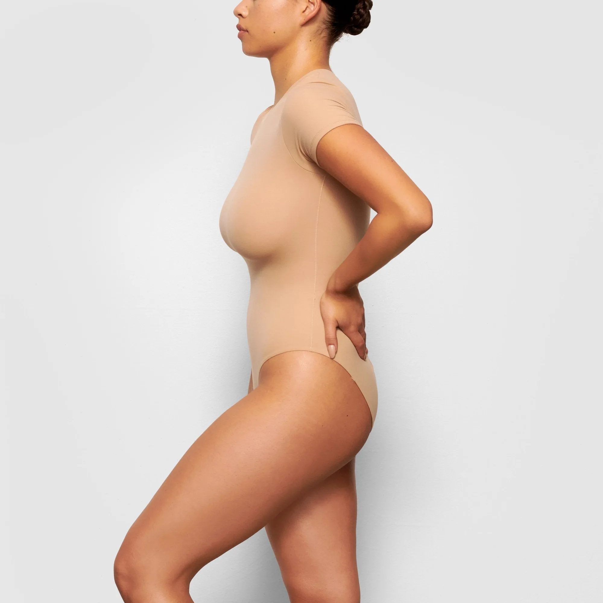 FITS EVERYBODY T-SHIRT BODYSUIT | CLAY