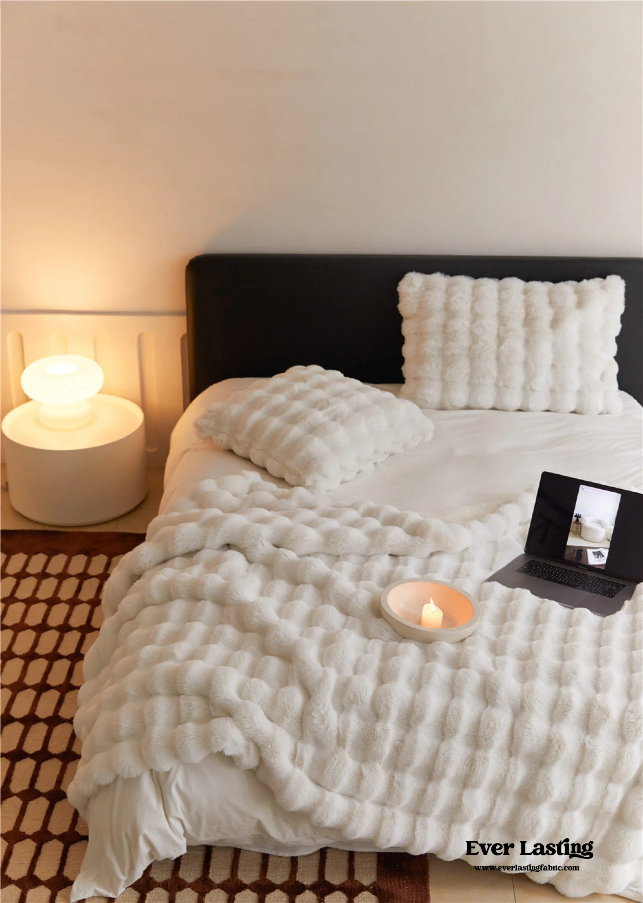Fluffy Plush Throw Blanket / White