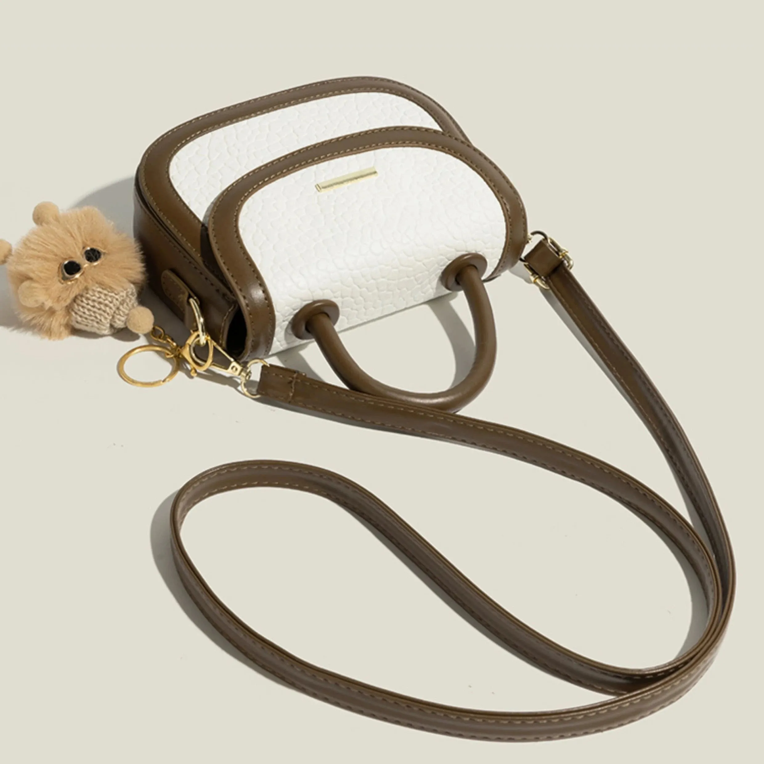 Luxury Sense Niche Hand-Held Saddle Bag