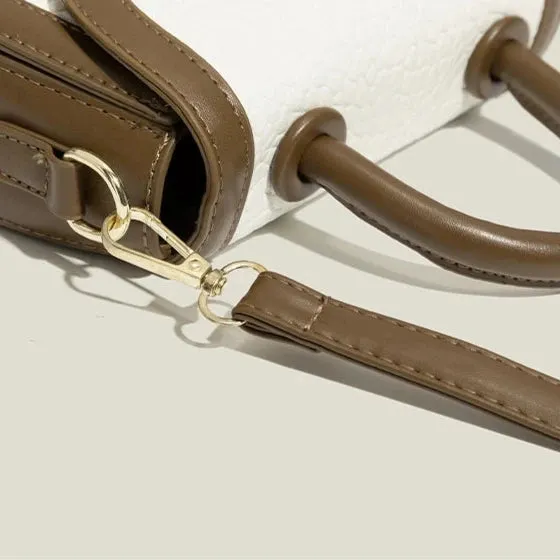Luxury Sense Niche Hand-Held Saddle Bag