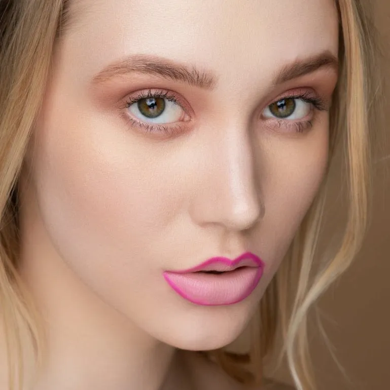 Matte Lip Liner Fuchsia