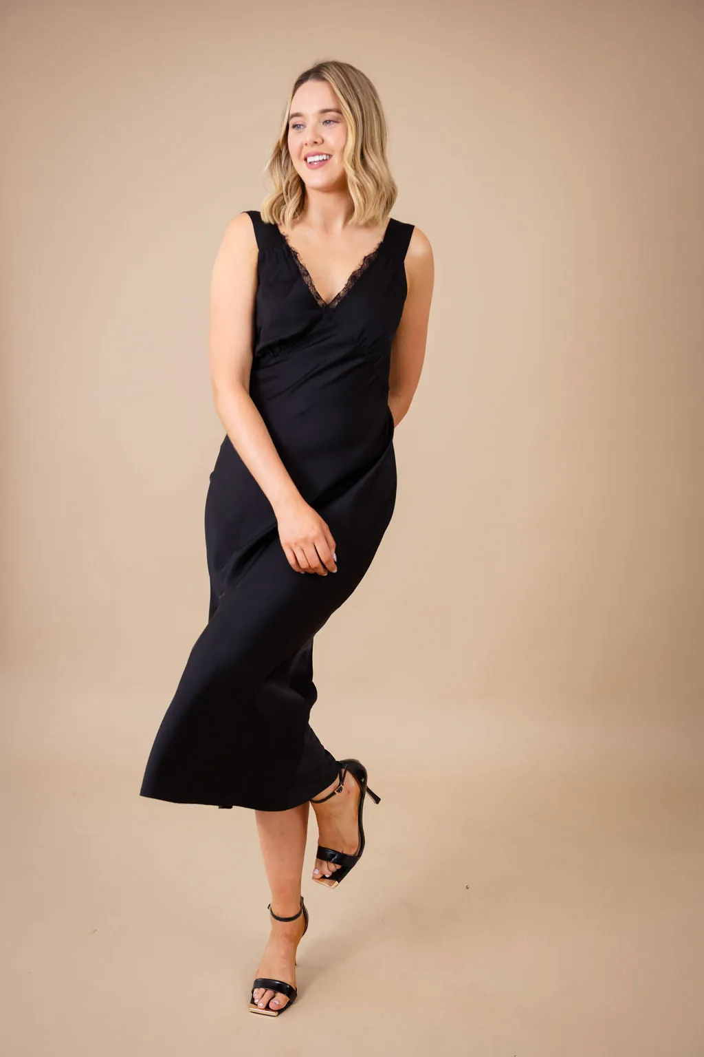 Sinéad Slip Dress (Black)