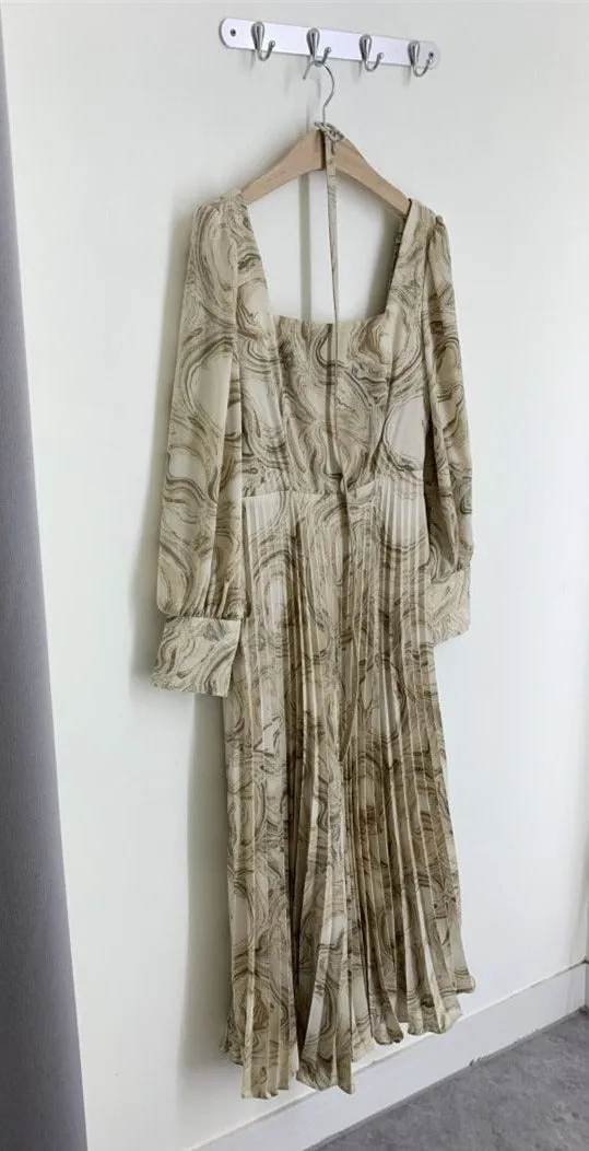 Stylemein - Pleated Maxi Dress | Full Sleeve Maxi Dress